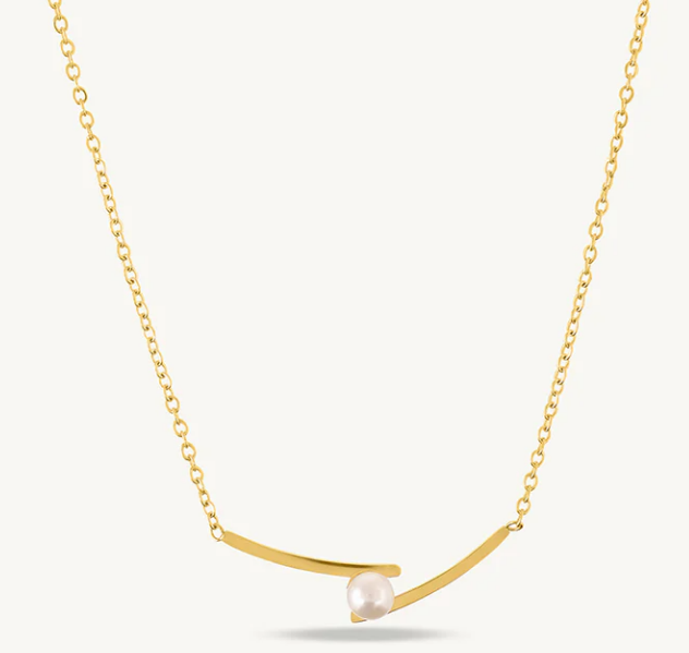 Pearl Pendant Necklace