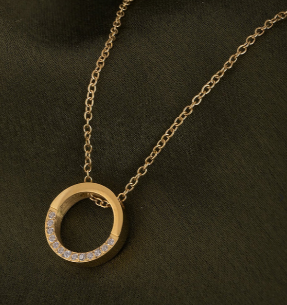 Pendant Necklace