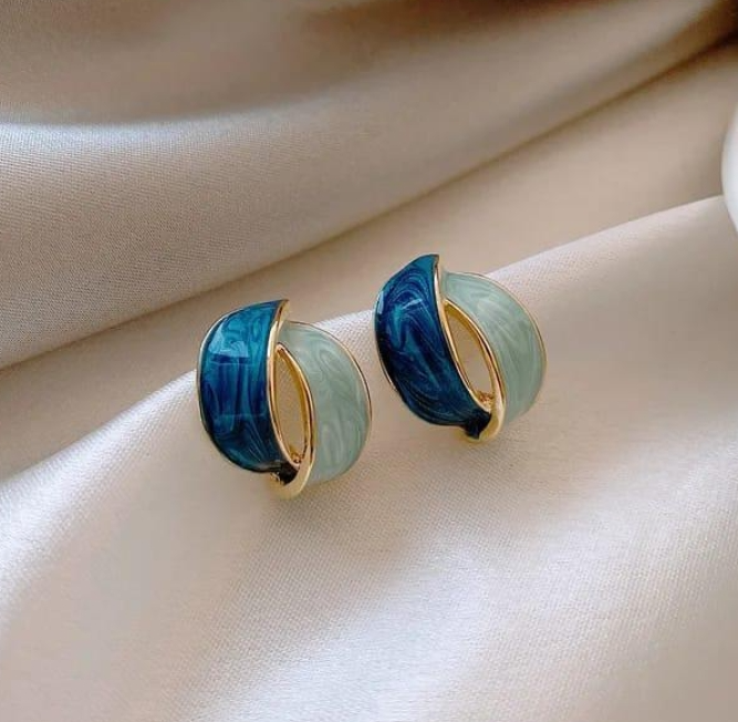 Pearlfect Minimal Earring