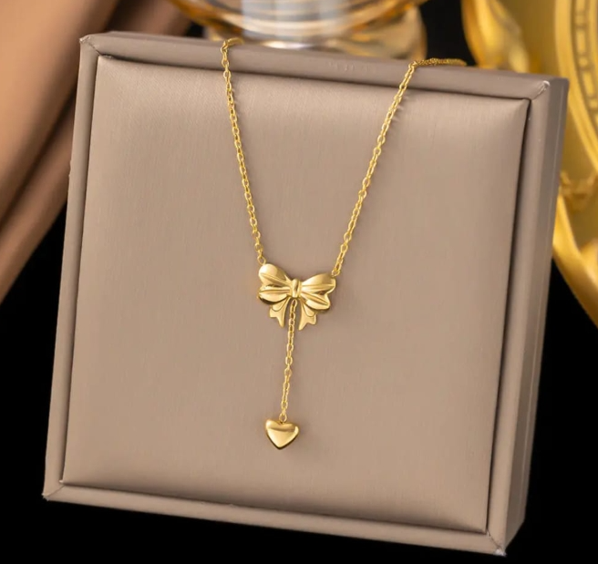 Gold Bows-Heart Necklace