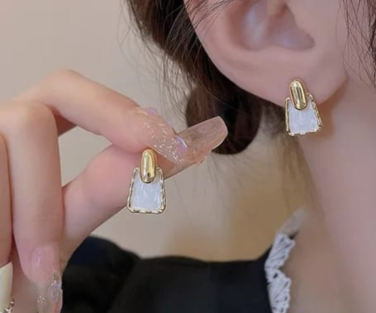 Gold Shine Earrings