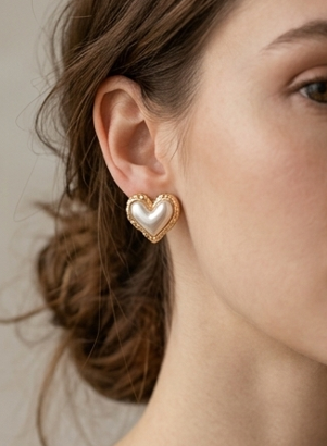 Pearl Heaty Earrings