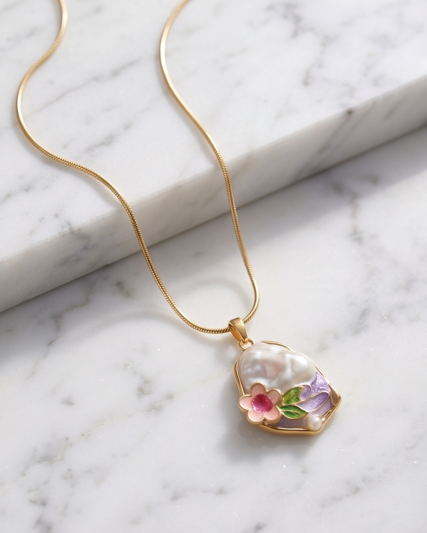 Pink Flower Shine Necklace