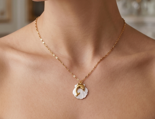 Dolphin Sheel Necklace