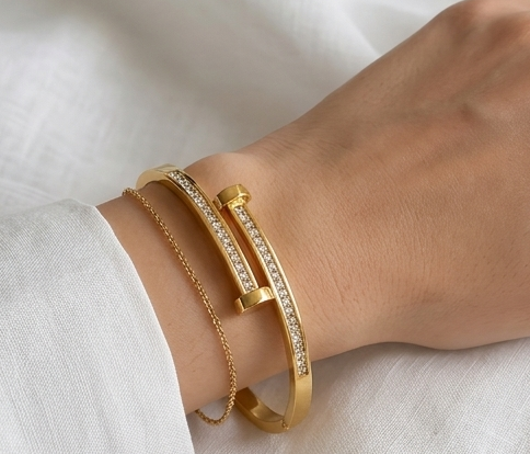Allure Breeze Bracelet