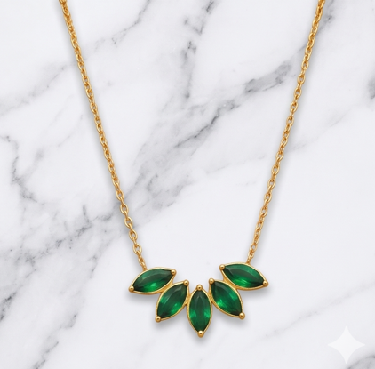 Emerald Diva Necklace