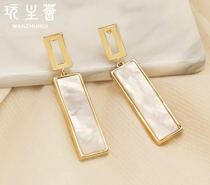 Marbled Golden Earrings