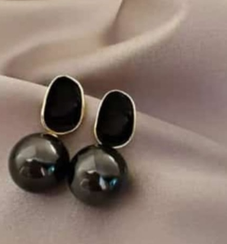 Black Drop Earrings