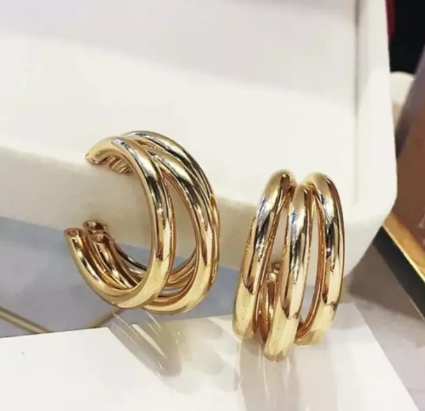 Everyday Hoop Earrings