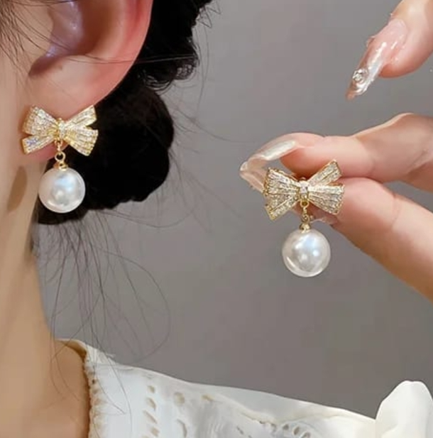 Dangling Pearl Earrings