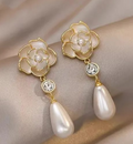 Elegant Flower Earrings