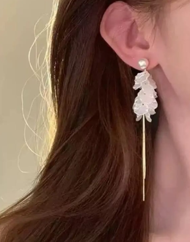 Pearl Feather Earrings