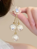 Dangling Diva Earrings
