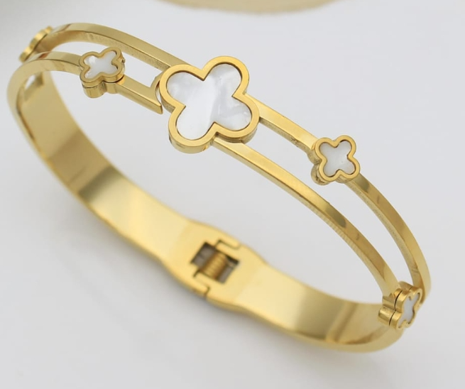 White Clover Bracelet