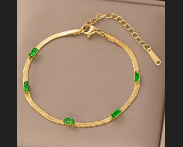 Emerald Stones Bracelet