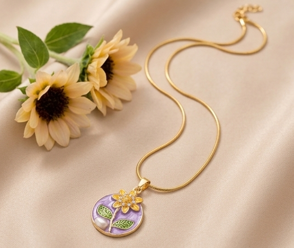 Glow Flower Necklace