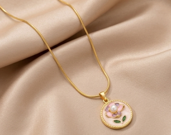 Delicate Flower Necklace