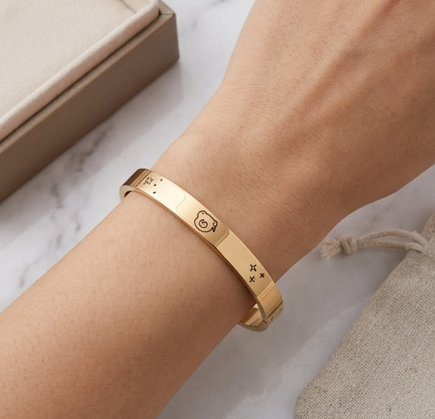Bracelet